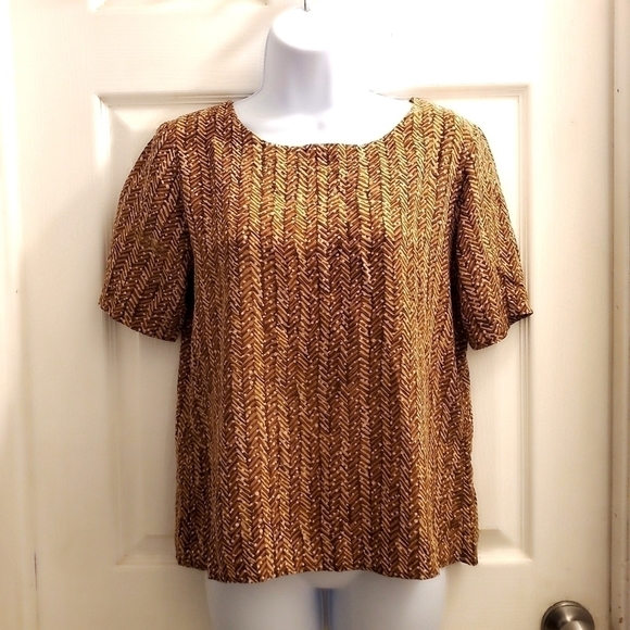 Evan Picone Tops - Evan Picone Petites silk s/s button-back blouse
